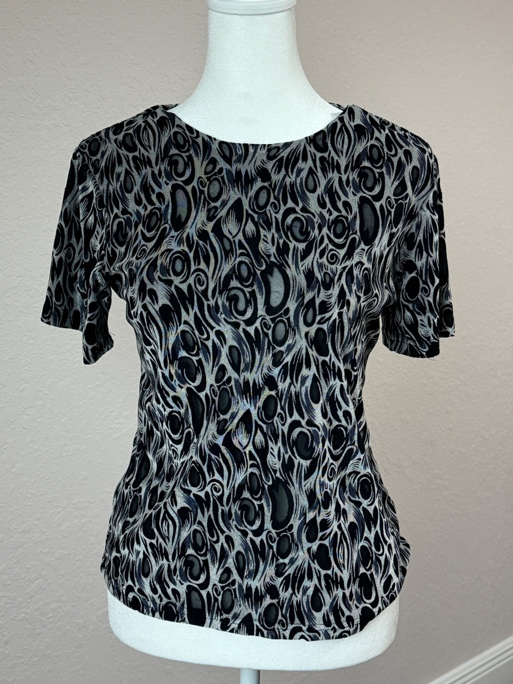 Jaipur Vintage Burnout Mesh Short Sleeve Top Black Gray XS/S